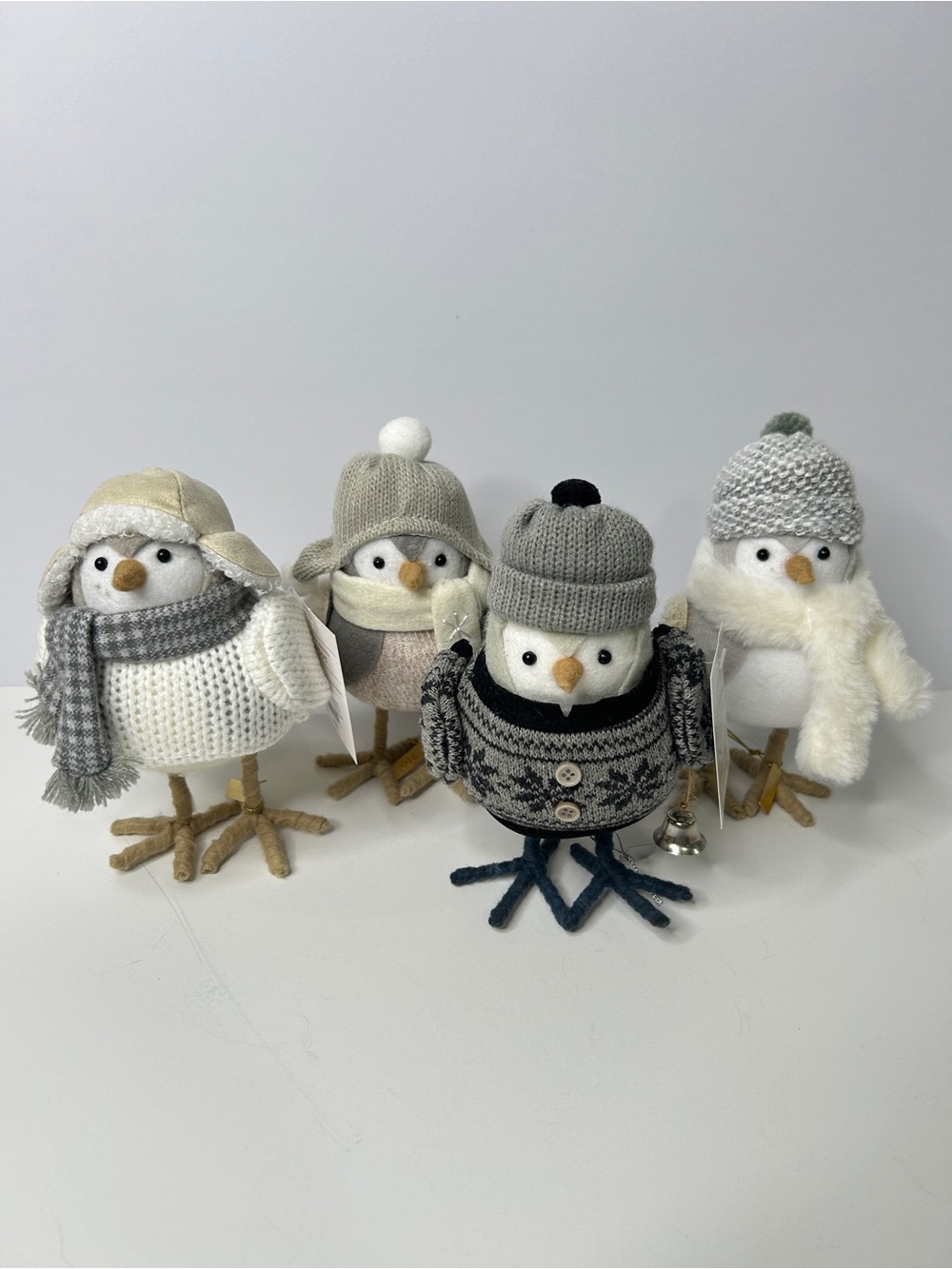 2022 Target Wondershop Winter Birds Featherly Friends lot of 4